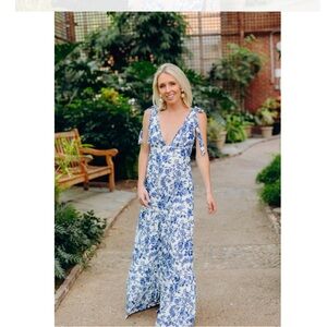 Smith & Quinn bridesmaid dress, size small